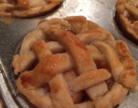 Mini Apple Pies