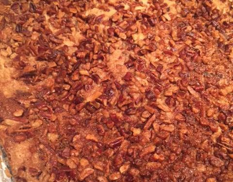 Peach Pecan Dump Cake