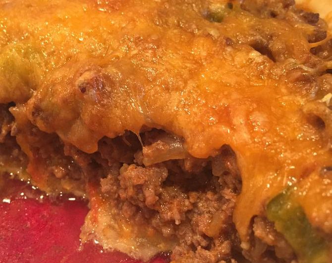 Easy Cheeseburger Pie with Cheddar Crust Top